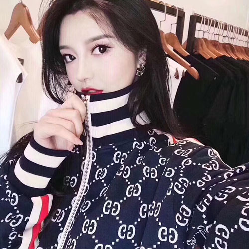 구찌 남여공용 신상 트레이닝 세트 998547