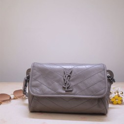 입생로랑 신상 니키 웨이스트 바디백 577124  그레이