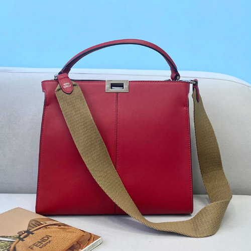 펜디 피카부 X-라이트 미디엄 8BN310-4