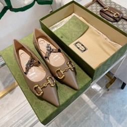 구찌 여성 홀스빗 가죽 플랫 슈즈 621161 카키