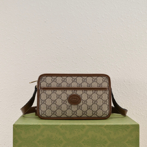 구찌 인터로킹 G 미니백 658572