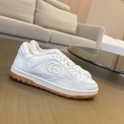 구찌 남여공용 스니커즈 670533-8