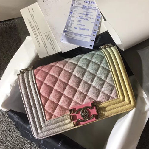 샤넬 보이 샤넬 스몰 플랩 백 A67085 캐비어 멀티