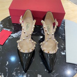 발렌티노 신상 펌프스 2S0S23 블랙