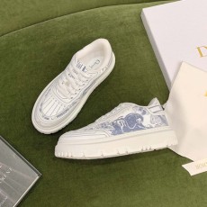 디올 신상 스니커즈 KD0647 그레이