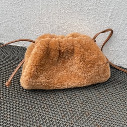 보테가 미니 파우치 585852 브라운