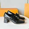 루이비통 여성용 펌프스 M0519-3