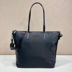 프라다 나일론 숄더백 1BG189