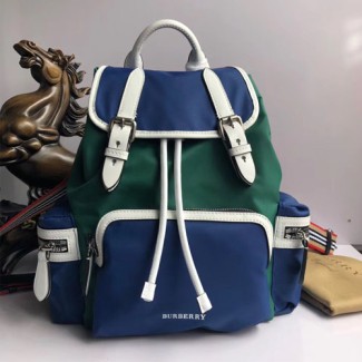 버버리 미디엄 컬러 블록 나일론 백팩 40765121 블루