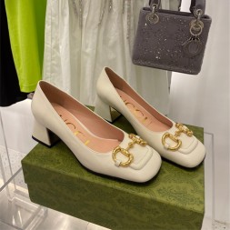 구찌 여성 홀스빗 미드힐 펌프스 643886 아이보리