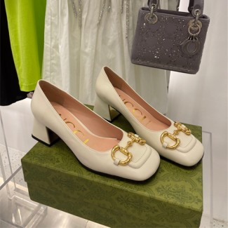 구찌 여성 홀스빗 미드힐 펌프스 643886 아이보리