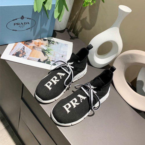 프라다 여성용 스니커즈 F0745