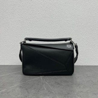 로에베 퍼즐백 미듐 11023-3