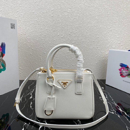 프라다 겔러리아 사피아노 마이크로 백 1BA906 화이트