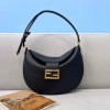 펜디 스몰 크루아상 숄더백 8BR790 블랙
