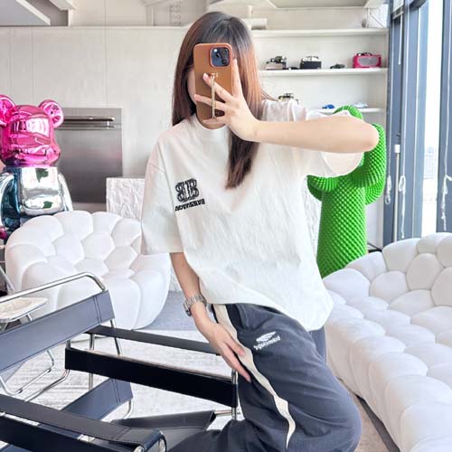 발렌시아가 남여공용 반팔  528805-1