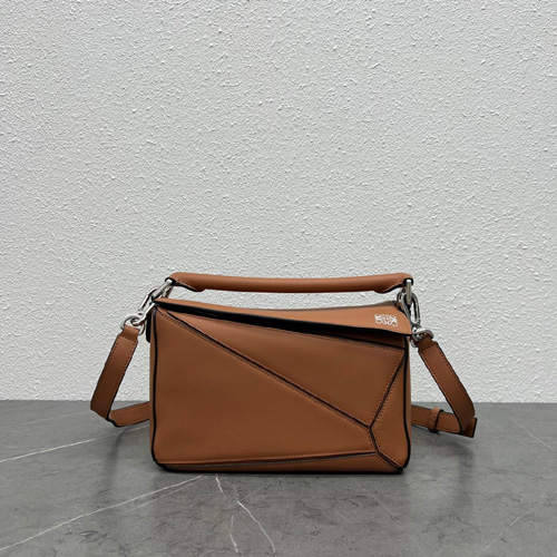 로에베 퍼즐백 스몰 10172-6