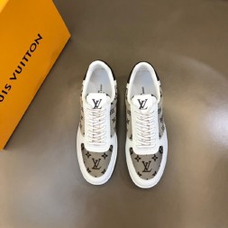 루이비통 남성용 스니커즈 M0495-3