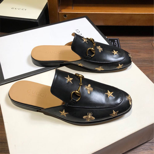 구찌 남성용 신상 슬리퍼 620329