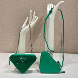 프라다 트라이앵글  미니 크로스백 1NR015 그린