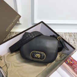 보테가 루나 크로스바디백 550436 블랙