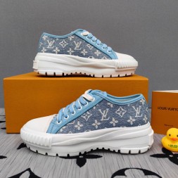 루이비통 남여공용 스니커즈 M0572-4