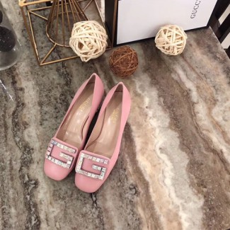 구찌 크리스털 G 장식의 가죽 미드힐 펌프스 522697 핑크