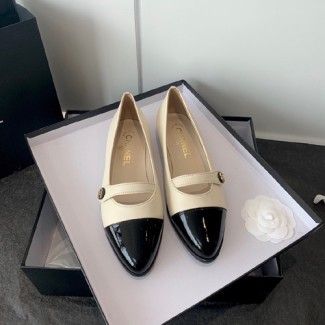 샤넬 신상 로퍼 G34334 유광 화이트