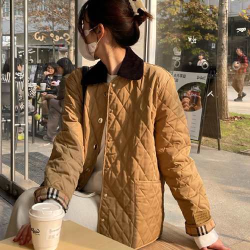 버버리 여성용 자켓  BR24018 베이지