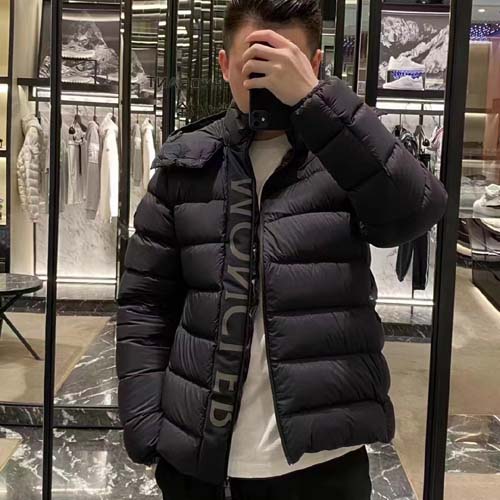 몽클레어 남여공용 패딩  MC3571