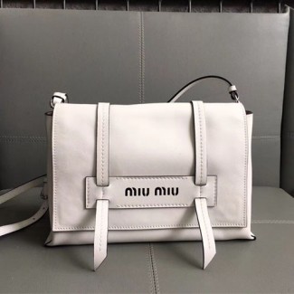 미우미우 신상 가죽 로고 숄더백 5BD073 화이트