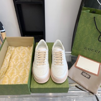 구찌 남여공용 스니커즈 670431-4