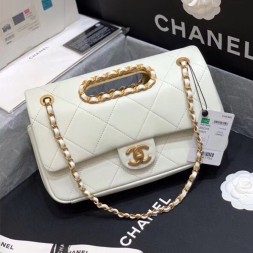 샤넬 스몰 플랩백 AS1466 램스킨 화이트