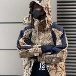 발렌시아가  남여공용 자켓  528776