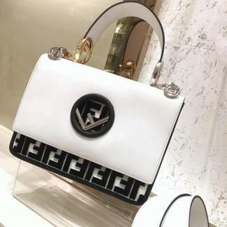 펜디 칸 아이 에프 8BT284 화이트