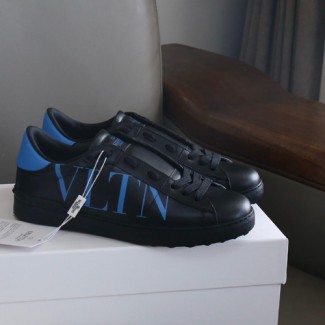 발렌티노 남여공용 스니커즈 V0937-9