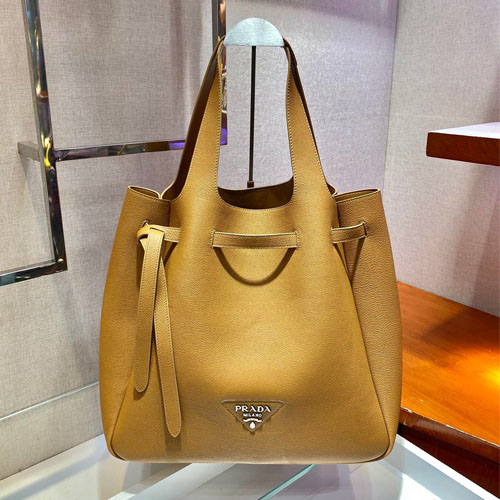 프라다 20FW 비텔로 숄더백 1BG339 브라운