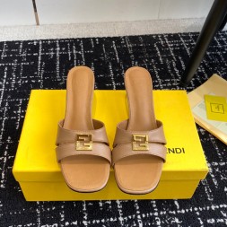 펜디 여성용 샌들 FD46230-3