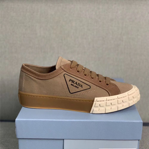 프라다 여성용 신상 스니커즈 F0718 브라운