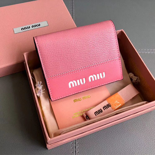 미우미우 신상 반지갑 5MV204 핑크