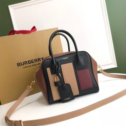 버버리 스몰 가죽 큐브 백 80159141 멀티