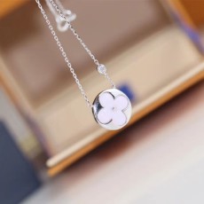 루이비통 신상 목걸이 M68072