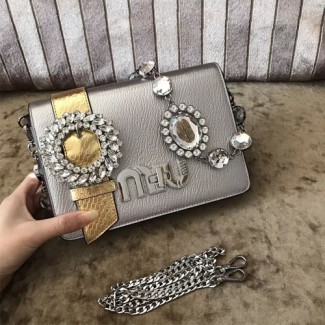 미우미우  엠벨리쉬 숄더백 5BF068 실버