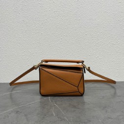 로에베 퍼즐백 미니 11020-6