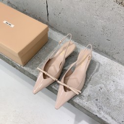 미우미우 신상 펌프스 57245-4