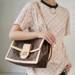 [ VVIP ] 루이비통 도핀 소프트 GM M47149