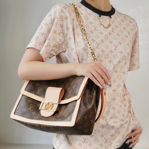 [ VVIP ] 루이비통 도핀 소프트 GM M47149