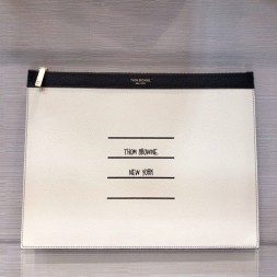 톰브라운 신상 라지 클러치백 T33268 화이트&블랙