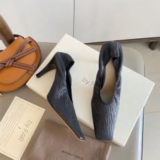 로저비비에 신상 펌프스 RV5471 블랙