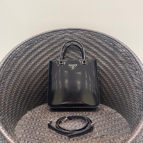 프라다 삼각로고 브러시드 토트백 1BA330 블랙